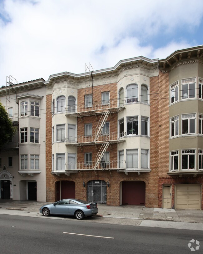 Building Photo - 2955 Van Ness Ave