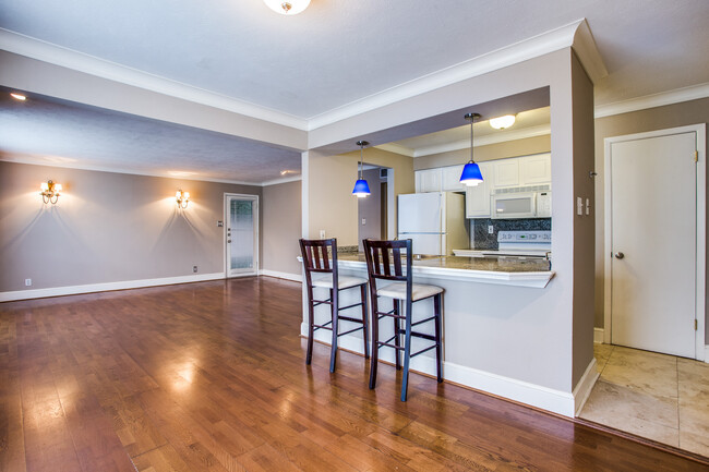 Building Photo - 5937 E University-227