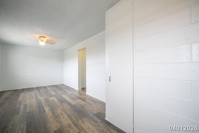 Building Photo - 617 McNeill St