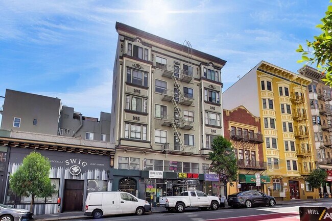 Building Photo - 565 Geary St