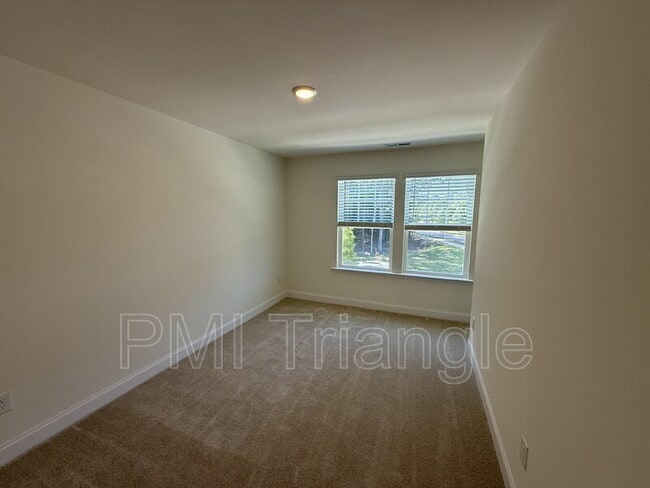 Building Photo - 6401 Granite Quarry Dr