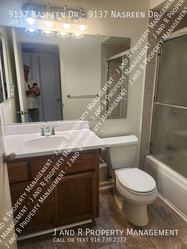 Building Photo - 9137 Nasreen Dr