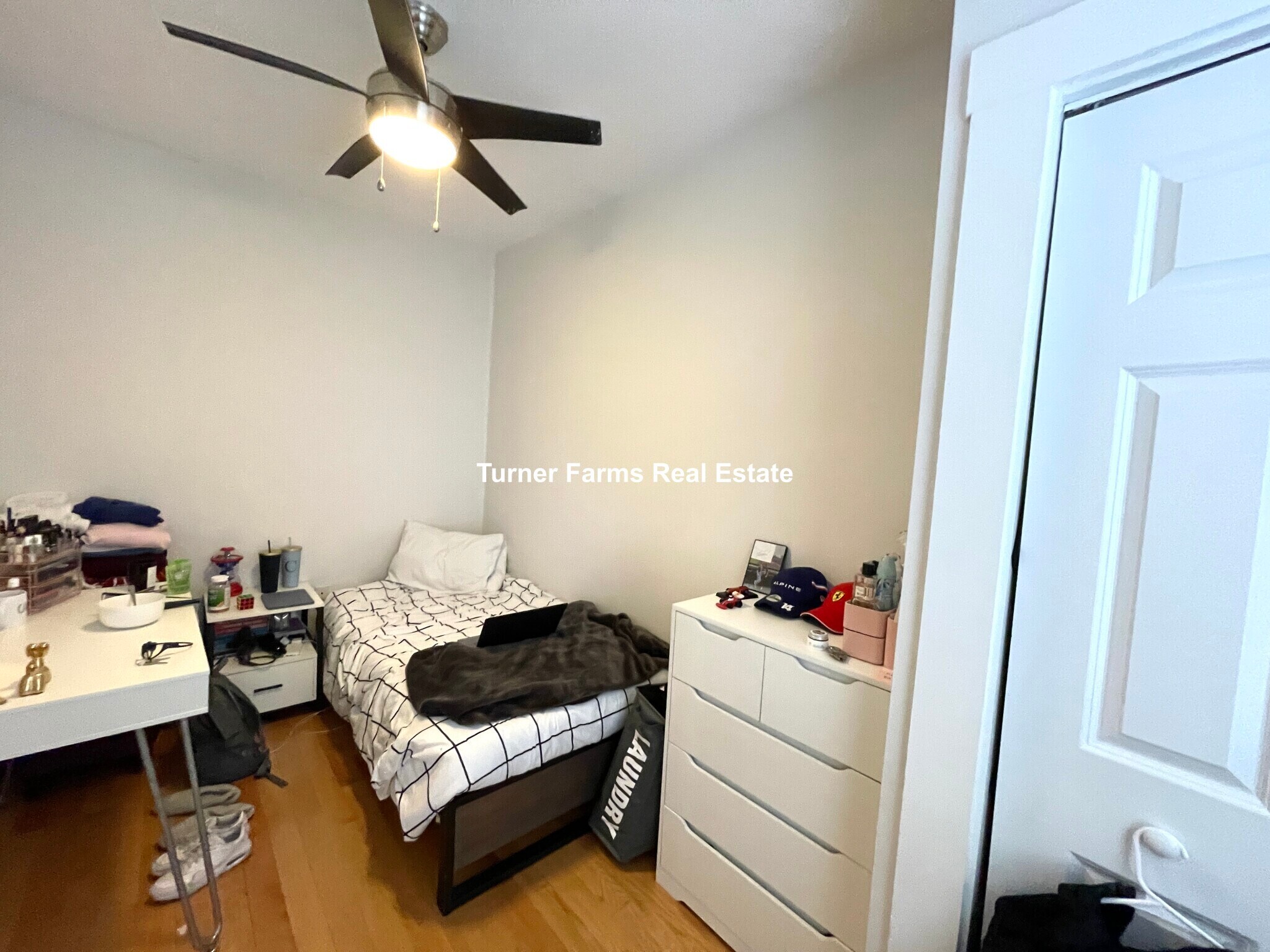 Building Photo - 27 Lambert St