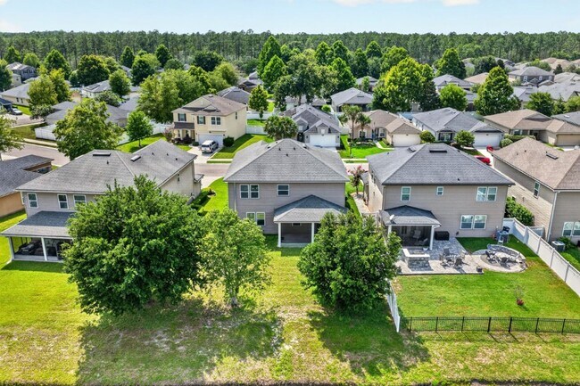 Building Photo - Large 4 bedroom home in Oakleaf