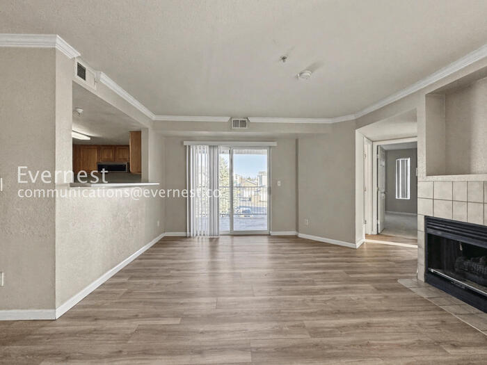 Building Photo - 12158 W Dorado Pl