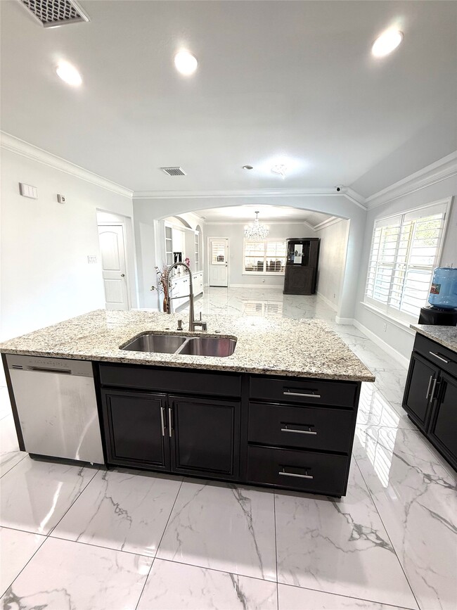 Building Photo - 1610 City Nights Wy