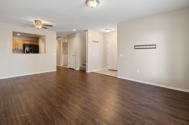 Building Photo - 6066 S Cedar Elm Ln