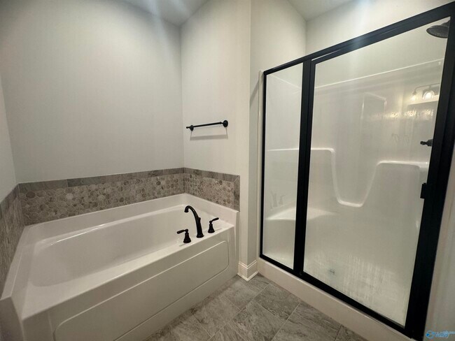 Building Photo - 12893 Hudbug Dr