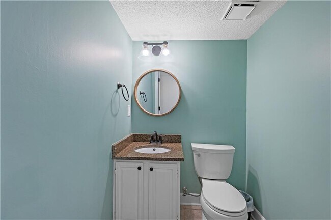 Building Photo - 1771 Defoor Ave NW