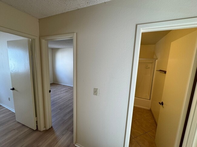 Building Photo - Beautiful UTC Townhome with Private Patio, Garage Parking, and Pool Access!