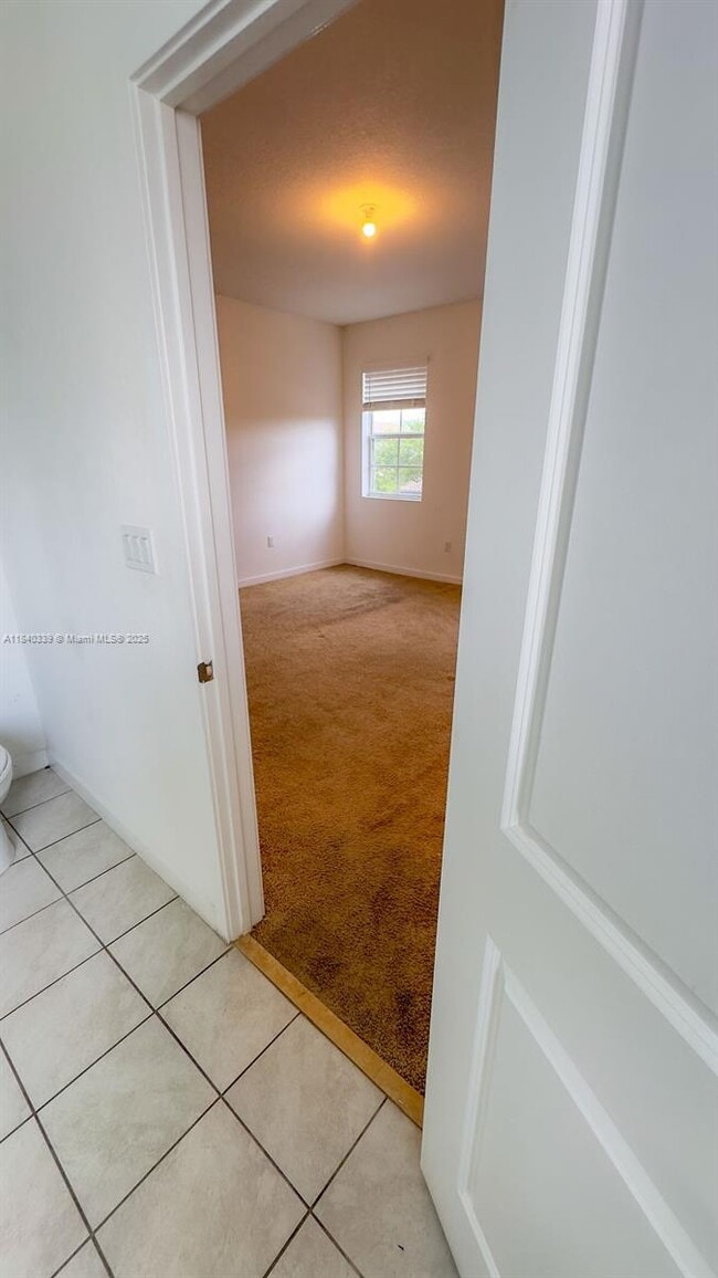 Building Photo - 24461 SW 117 Path