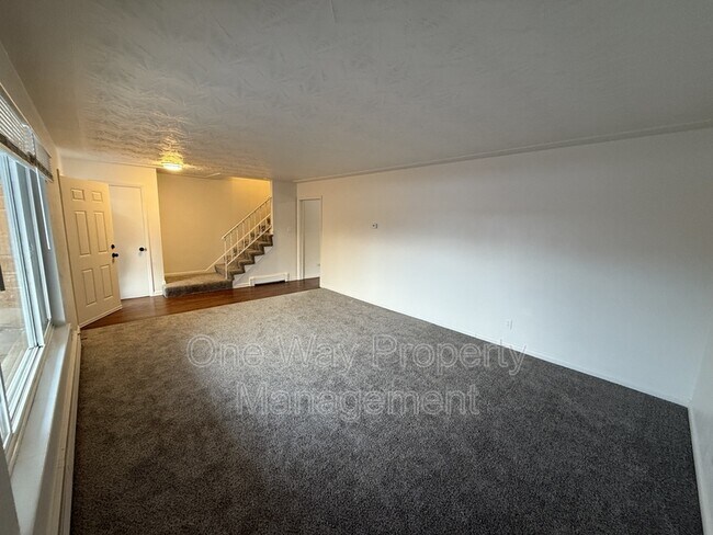 Building Photo - 2156 19th Ave