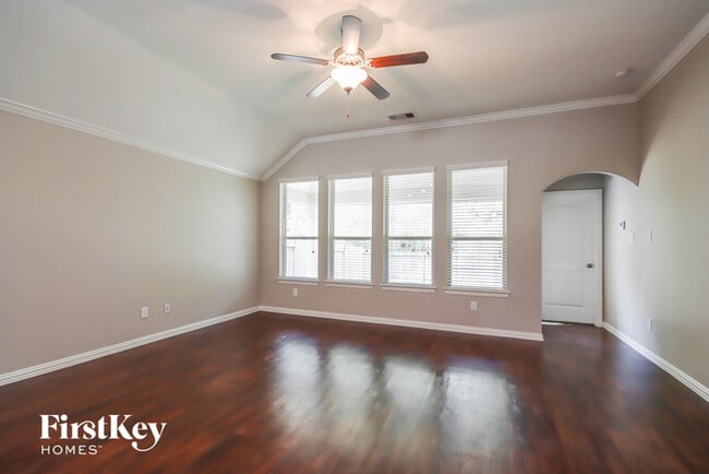 Building Photo - 3024 Golden Current Ln