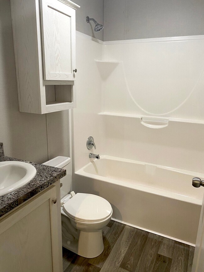 Building Photo - 2128 N Sheeran Dr
