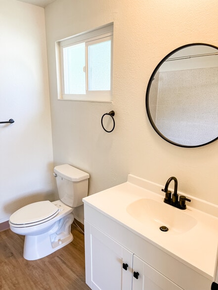 Building Photo - 1351 Arcadian Ave