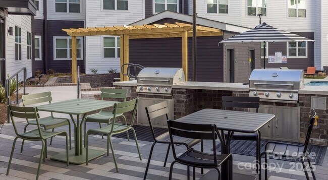 Building Photo - 120 Matheson Ave