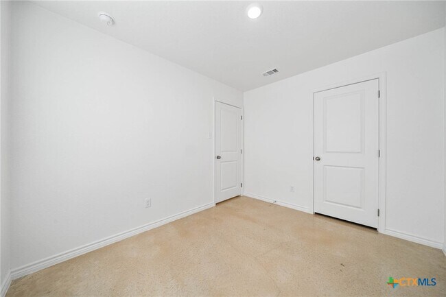 Building Photo - 1254 Lehmann Dr