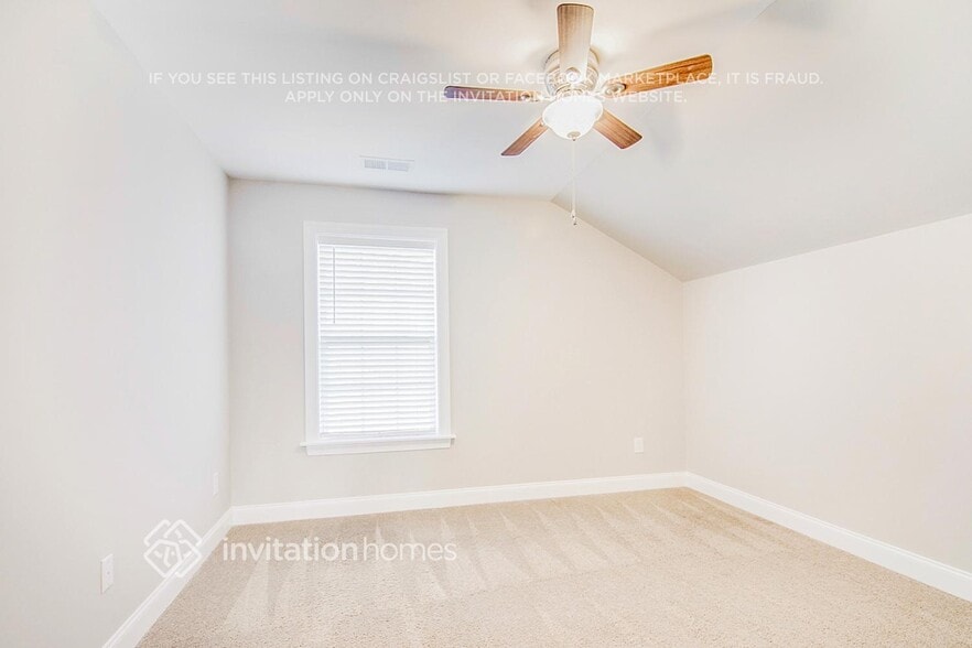 Building Photo - 136 Bowhill Dr