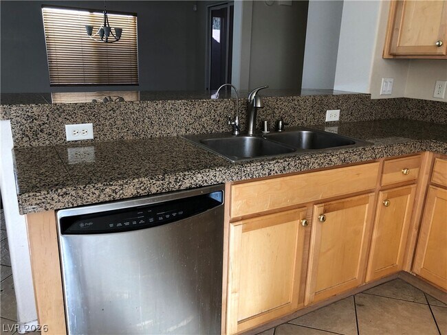 Building Photo - 11234 Blanc Vineyard Ct
