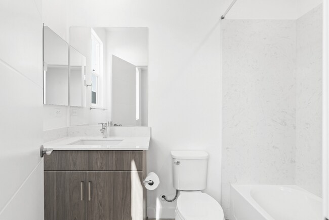 2nd Full Bath - 166 Uptown Cir