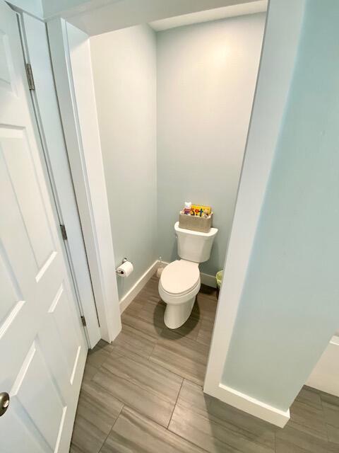 Building Photo - 906 Santa Rosa Blvd