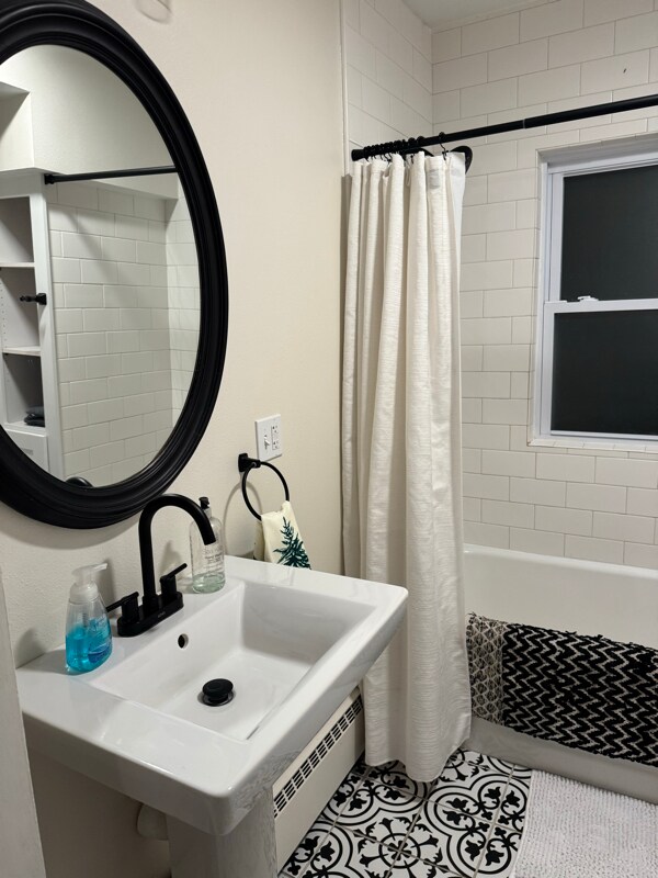 Building Photo - 702 Superior Ave