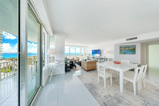 Building Photo - 400 South Pointe Dr