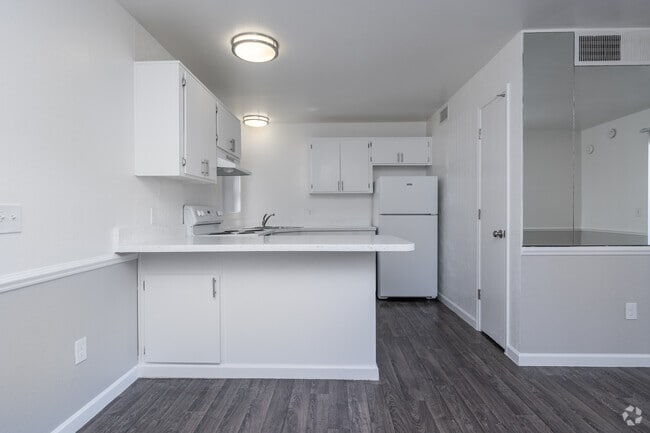 Studio - 391SF - Cambridge Village Apartments