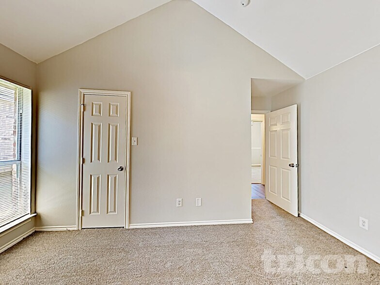 Building Photo - 1024 Kory Dr