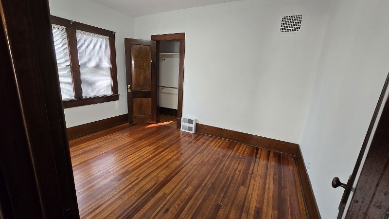 Building Photo - 2327 N 1500 Rd