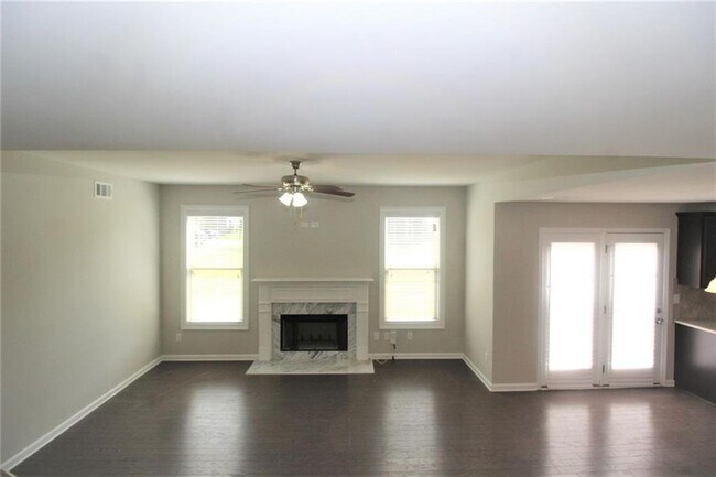 Building Photo - 4086 Water Mill Dr