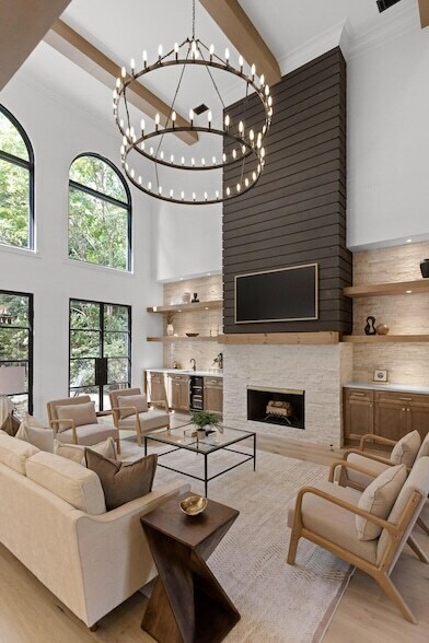 Building Photo - 1103 Centennial Dr