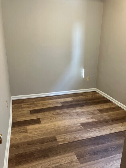 BEDROOM - 4322 Schenck Ave