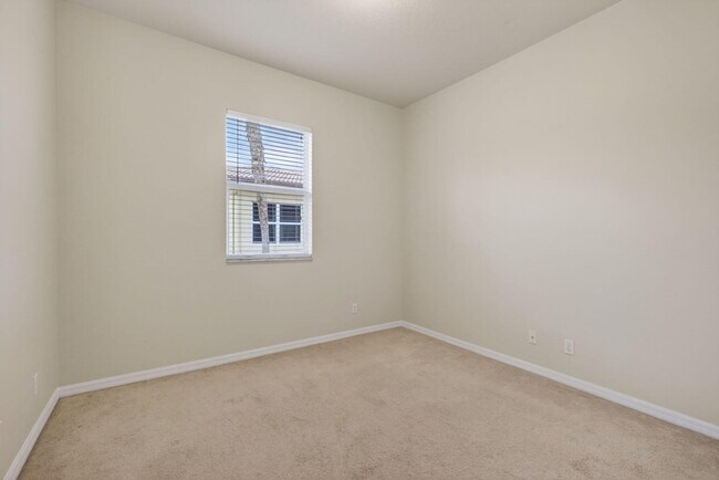 Building Photo - 136 Behring Way