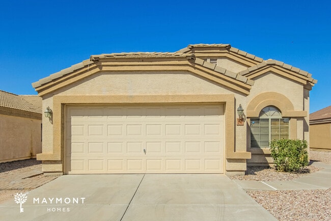 Building Photo - 2149 N Santiana Pl