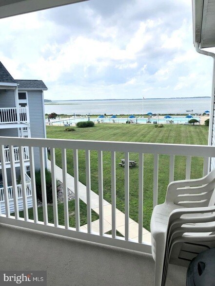 Building Photo - 30138 Cedar Shores Rd