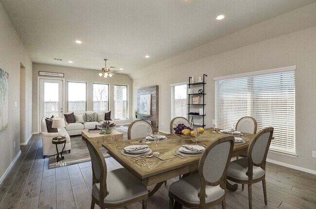 Building Photo - 31443 Splitting Willow Ln