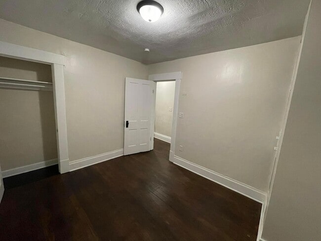 Building Photo - 287 E Woodrow Ave