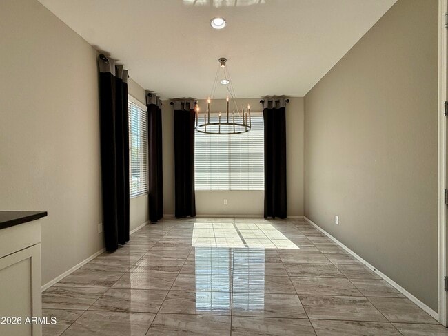 Building Photo - 9464 W Fallen Leaf Ln