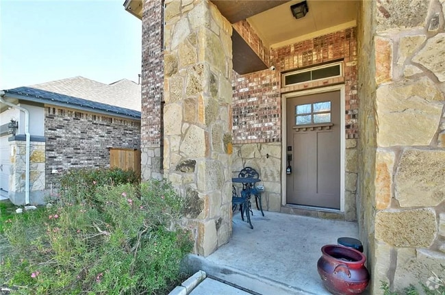 Building Photo - 694 Oyster Creek