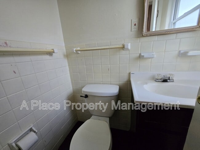 Building Photo - 125 Florisota Dr
