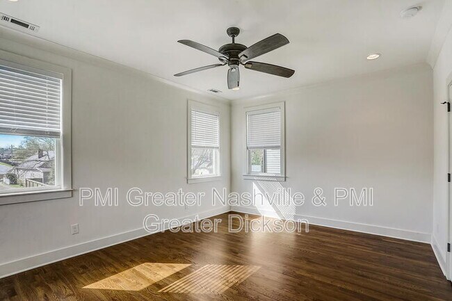 Building Photo - 1113 Park St