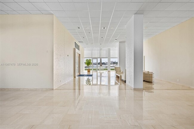Building Photo - 400 N Flagler Dr