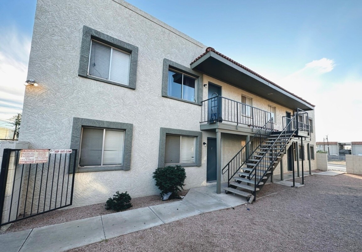 Building exterior - 8841 N 2nd Way