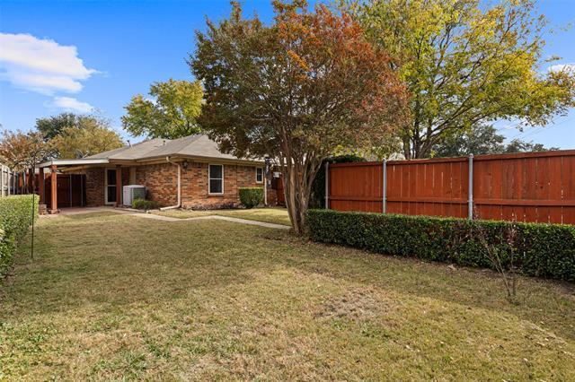 Building Photo - 8521 Holly St