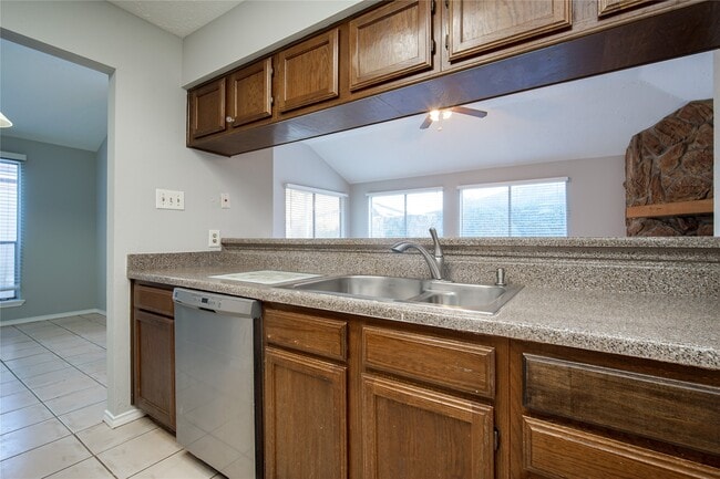 Building Photo - 8319 Wind Willow Dr