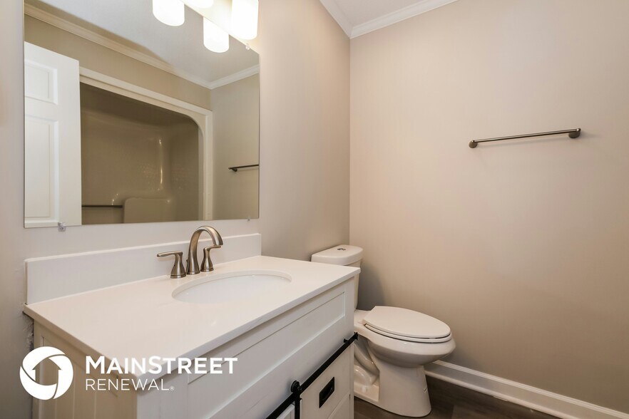 Building Photo - 5312 River Falls Dr