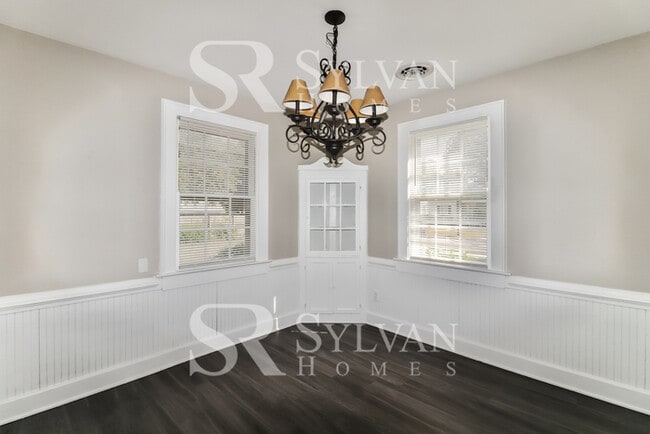 Building Photo - Living where You Love is Good for your Heart!