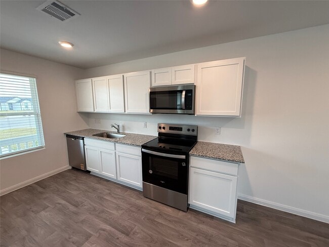 Building Photo - 12010 William Trails Cir