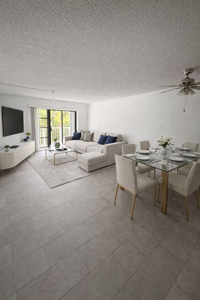 Building Photo - 1220 71st St